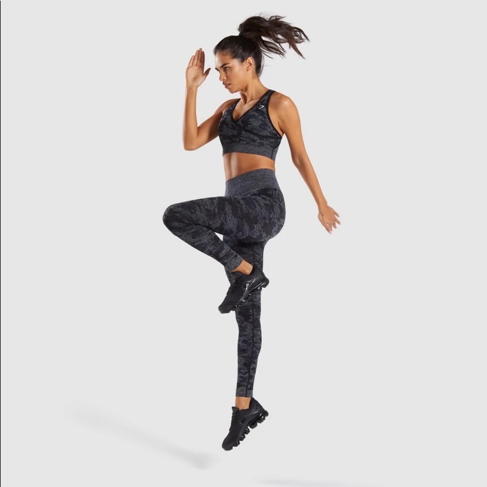 Gymshark adapt seamless camo leggings sports bra set